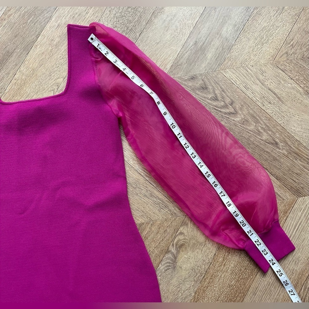 NEW HOUSE OF HARLOW - Bodycon Dress with Sheer Sleeves - Picture 10 of 16
